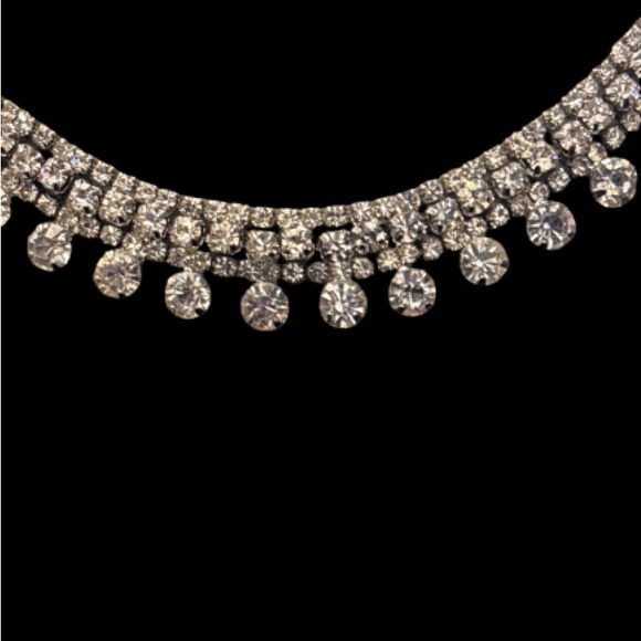 Vintage ‘Princess Anne” Style Rhinestone Neclacec - Picture 3 of 9